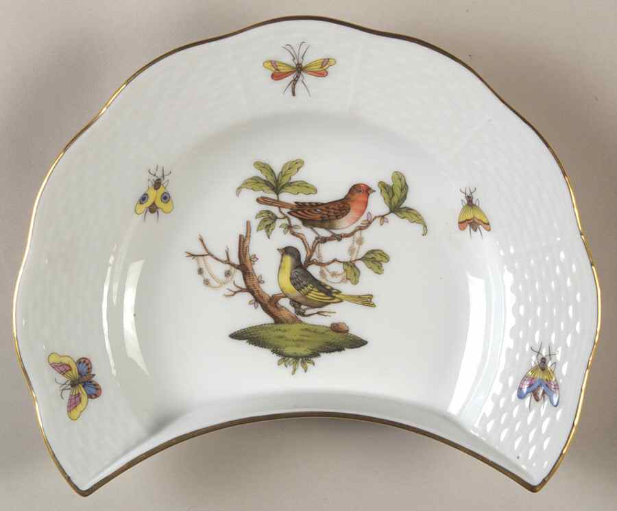 Rothschild Bird (RO) Crescent Salad Plate by Herend-1