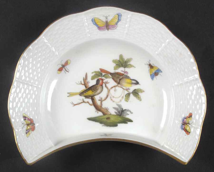 Rothschild Bird (RO) Crescent Salad Plate by Herend-1