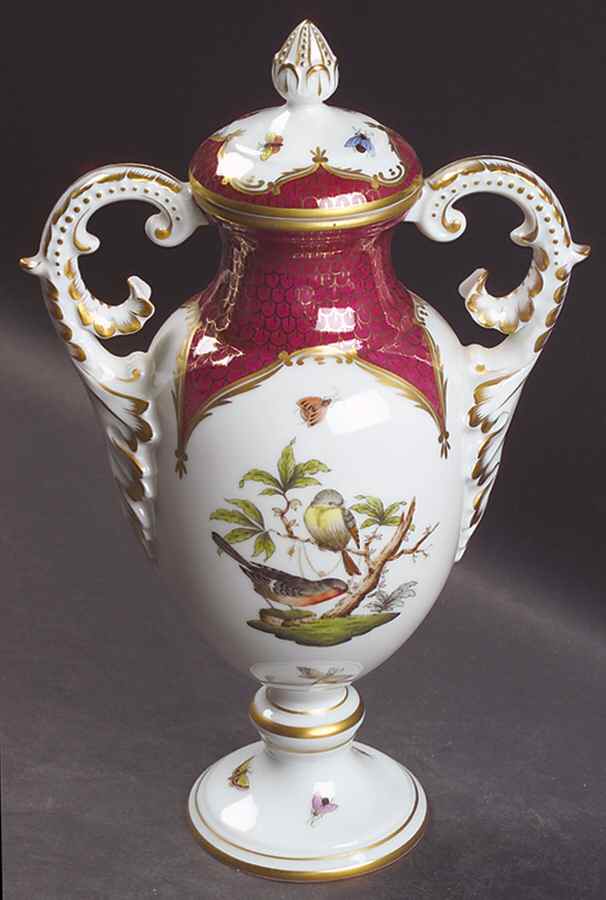 Rothschild Bird (RO) Footed Urn with Lid by Herend-1
