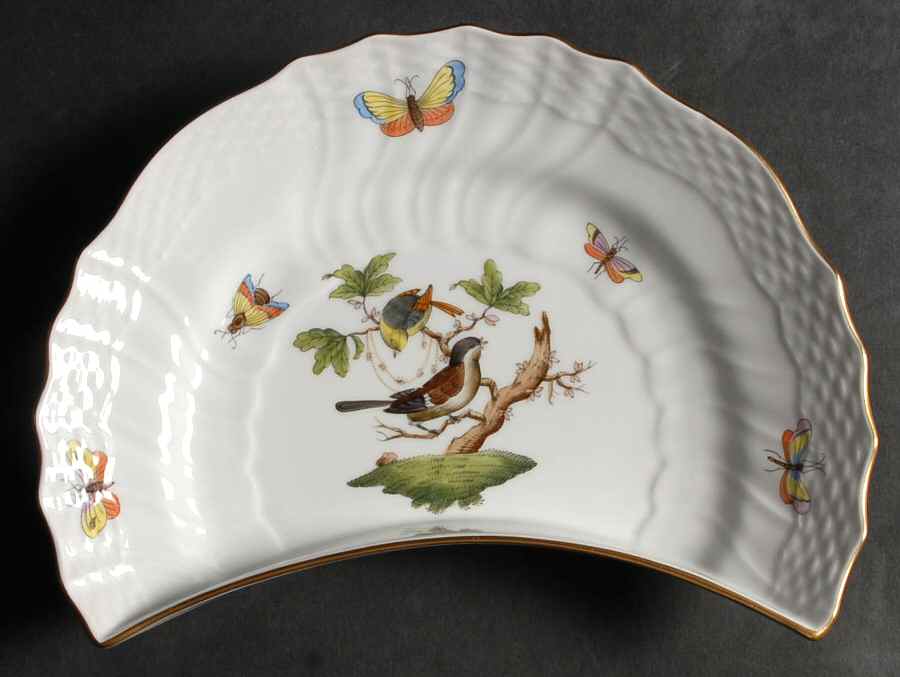 Rothschild Bird (RO) Crescent Salad Plate by Herend-1