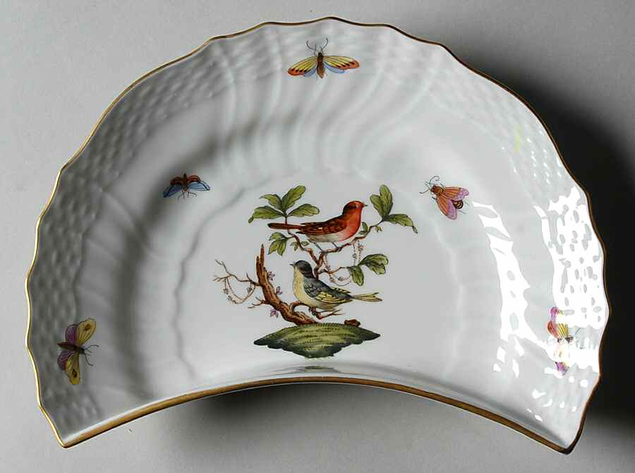Rothschild Bird (RO) Crescent Salad Plate by Herend-1