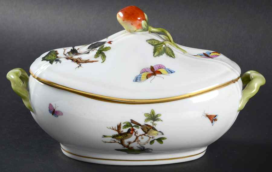 Rothschild Bird (RO) 5" Oval Bon Bon & Lid by Herend-1