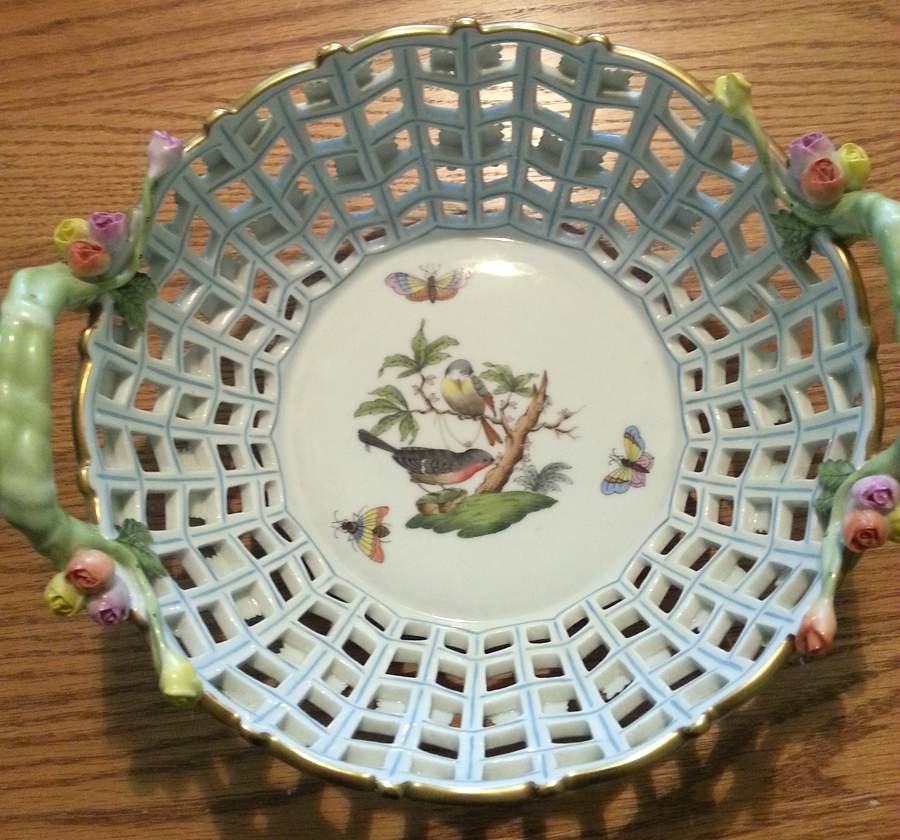 Rothschild Bird (RO) 7" Round Open Weave Basket with Handles by Herend-1