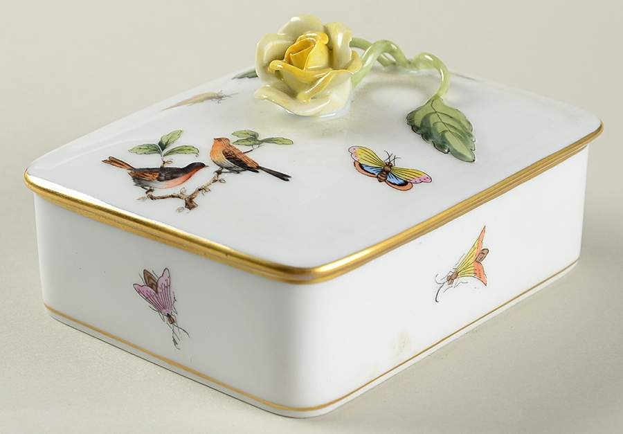 Rothschild Bird (RO) Cigarette Box & Lid by Herend-1