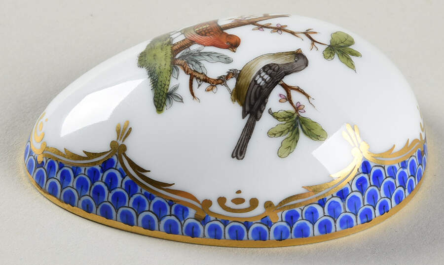 Rothschild Bird Blue Border (ROE ROEB) Egg Box No Lid by Herend-1