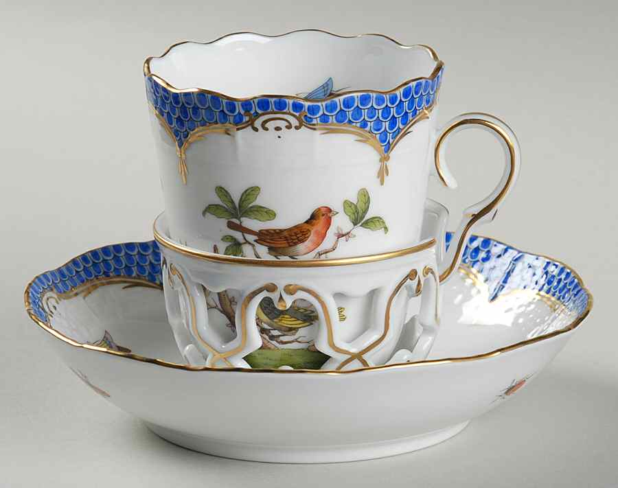 Rothschild Bird Blue Border (ROE ROEB) Trembleuse Cup & Saucer Set by Herend-1