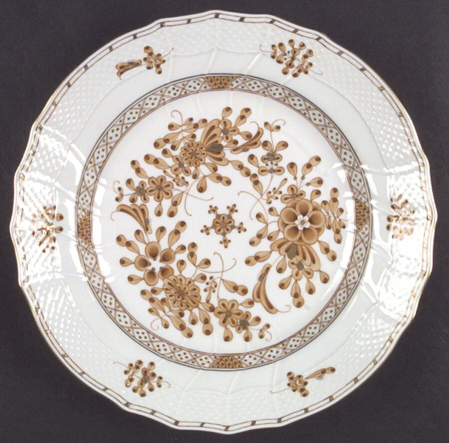 Waldstein Marron Dinner Plate by Herend-1