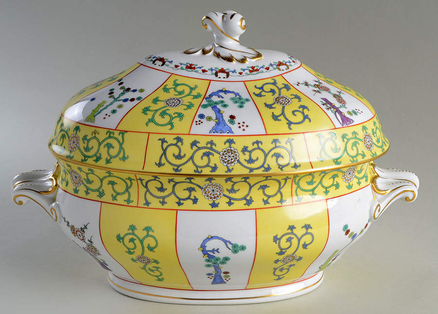 Yellow Dynasty (SJ) Oval Tureen & Lid by Herend-1