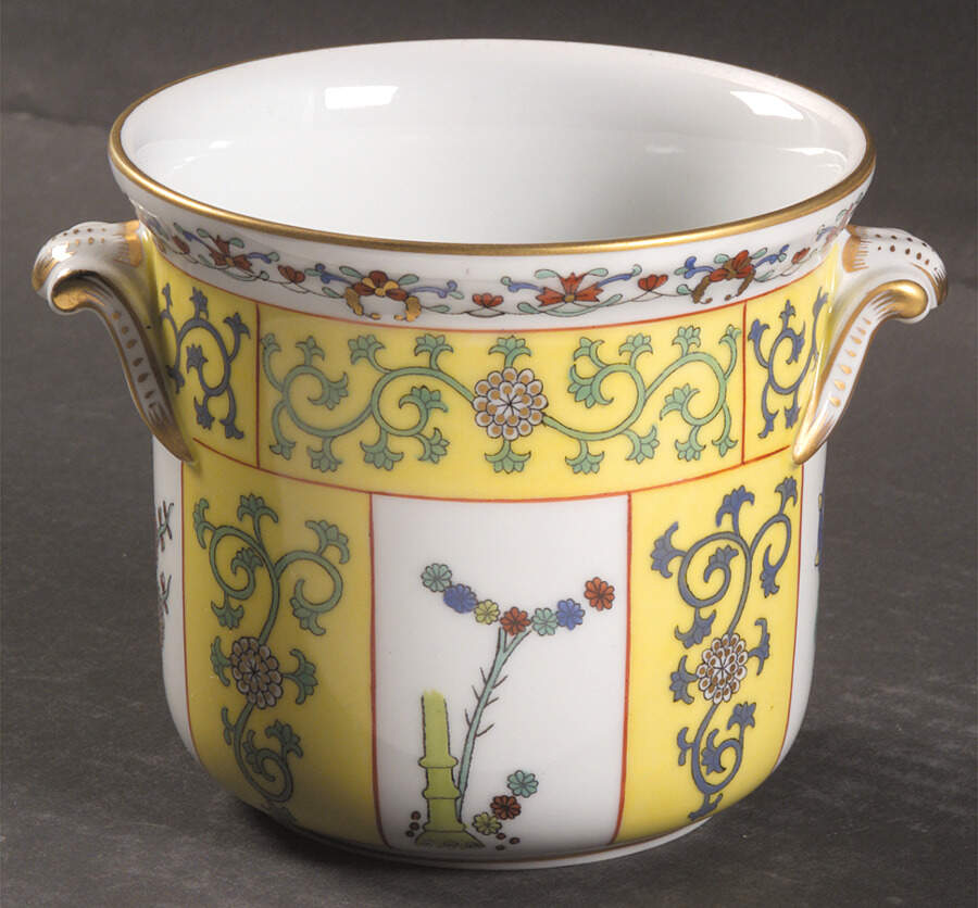 Yellow Dynasty (SJ) Small Cachepot by Herend-1