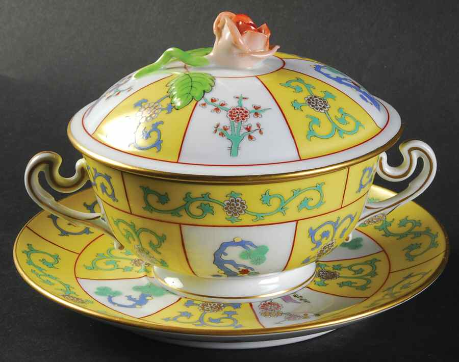 Yellow Dynasty (SJ) Cream Soup Bowl & Saucer Set with Lid by Herend-1