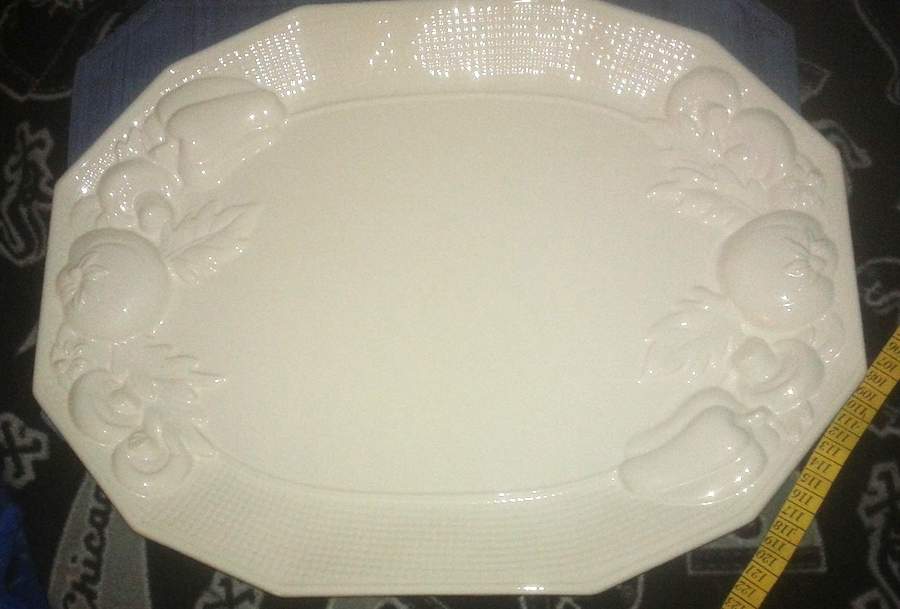 Harvest Weave 18" Oval Serving Platter by Himark-1