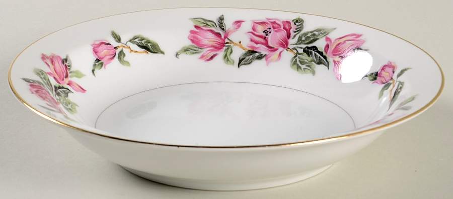 Carolina Tulip Rim Soup Bowl by Hira China-1