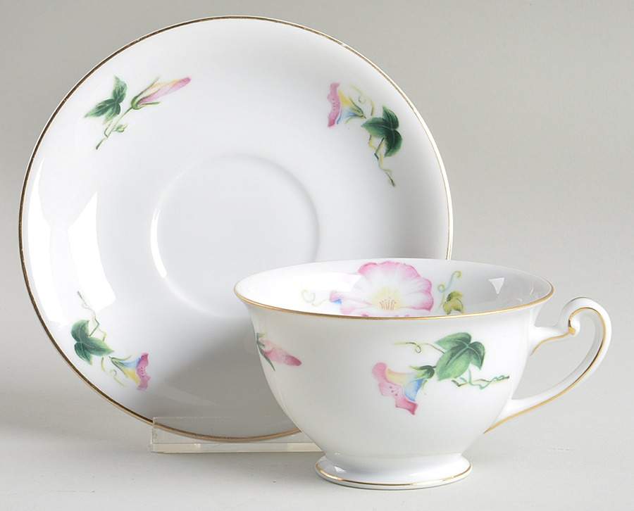 HIR11 Footed Cup & Saucer Set by Hira China-1