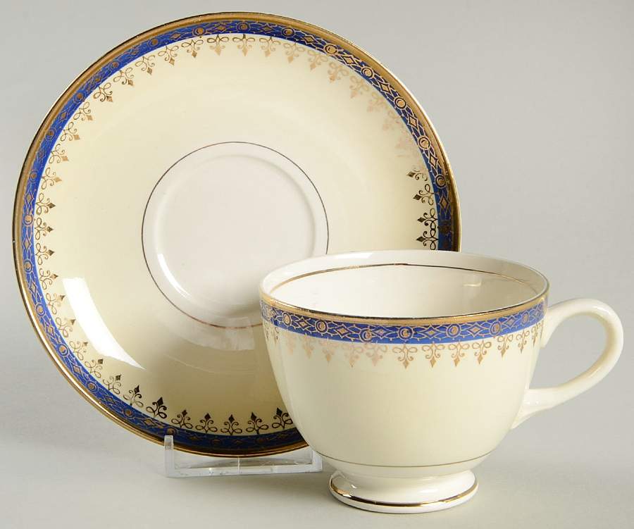 Admiral Footed Cup & Saucer Set by Homer Laughlin -1