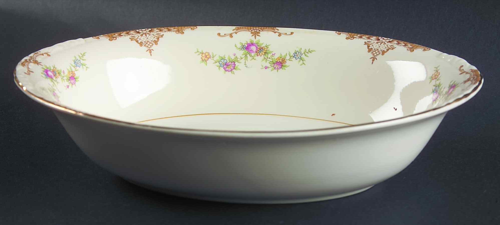 Aristocrat 9" Oval Vegetable Bowl by Homer Laughlin -1