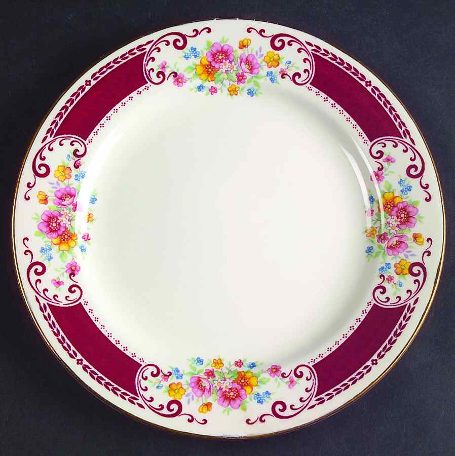 B1315 (Gold Trim) Dessert/Pie Plate by Homer Laughlin -1