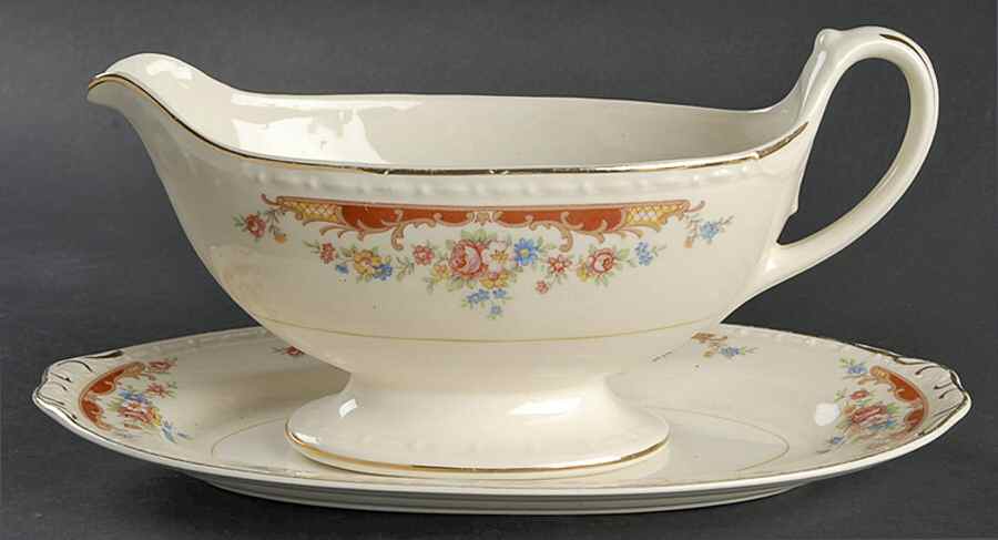 Belmont Gravy Boat & Underplate/Relish by Homer Laughlin -1