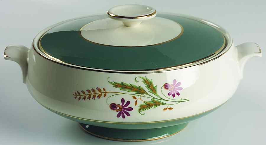 Berkshire Round Covered Vegetable by Homer Laughlin -1