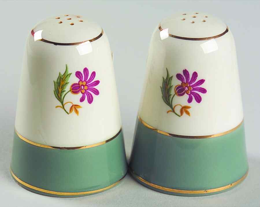 Berkshire Salt & Pepper Set by Homer Laughlin -1