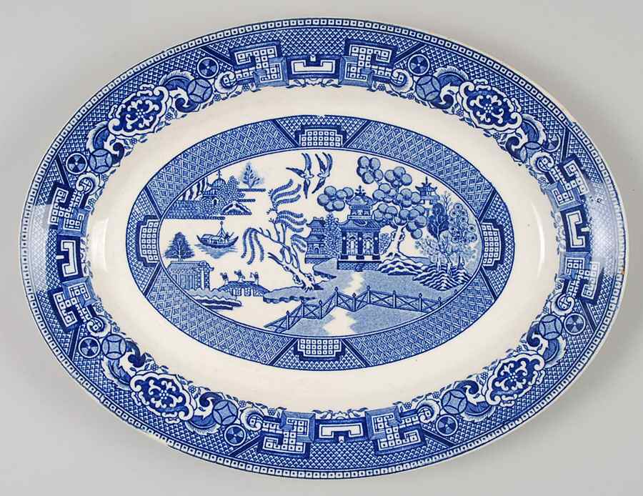 Blue Willow 10" Oval Serving Platter by Homer Laughlin -1