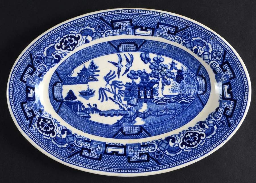 Blue Willow Relish/Gravy Underplate by Homer Laughlin -1