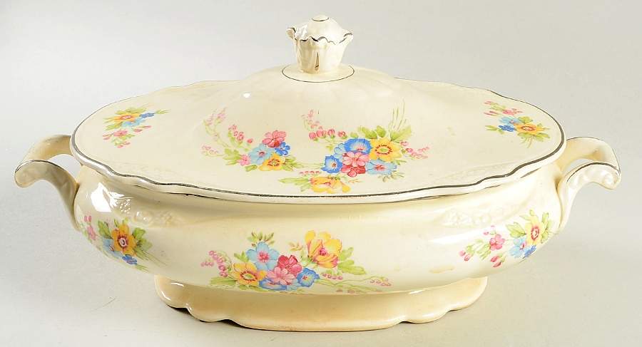 Bouquet Oval Covered Vegetable by Homer Laughlin -1