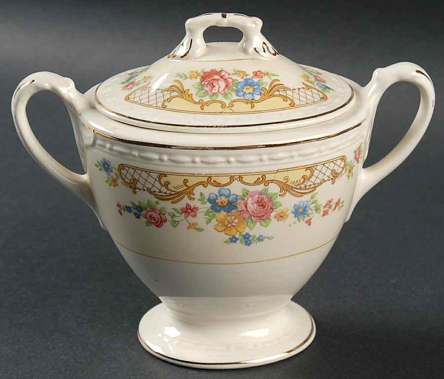 Briarcliffe (G3385) Sugar Bowl & Lid by Homer Laughlin -1