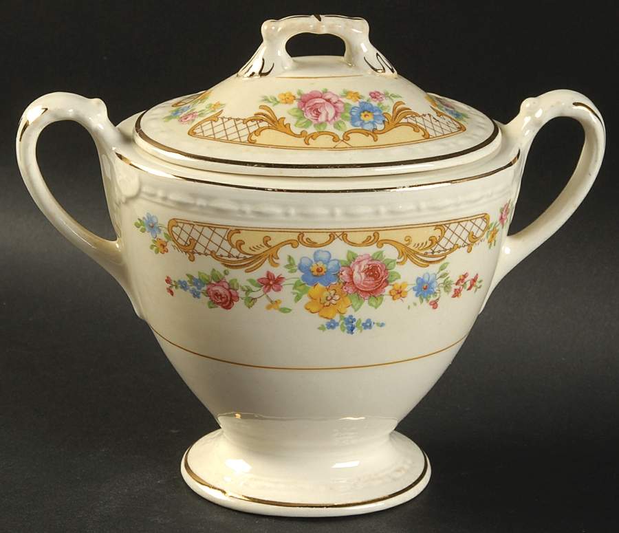 Briarcliffe (G3385) Sugar Bowl & Lid by Homer Laughlin -1