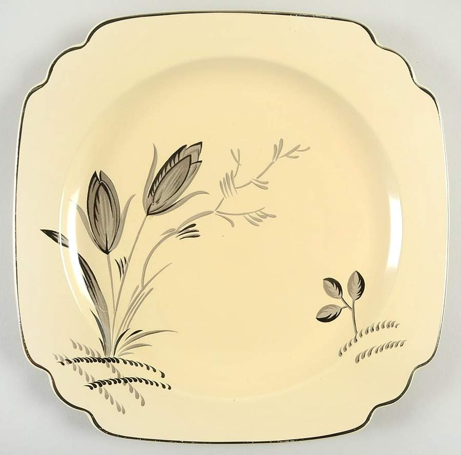 C24 Luncheon Plate by Homer Laughlin -1