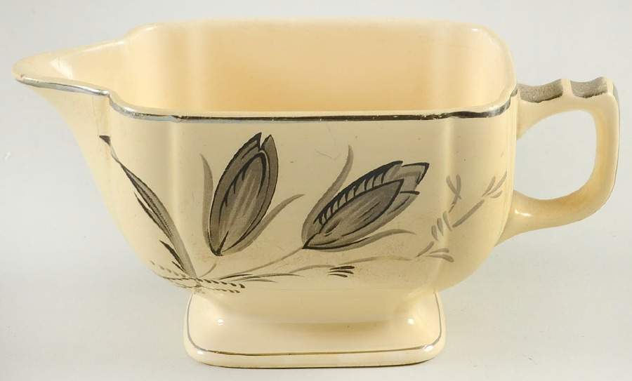 C24 Creamer by Homer Laughlin -1