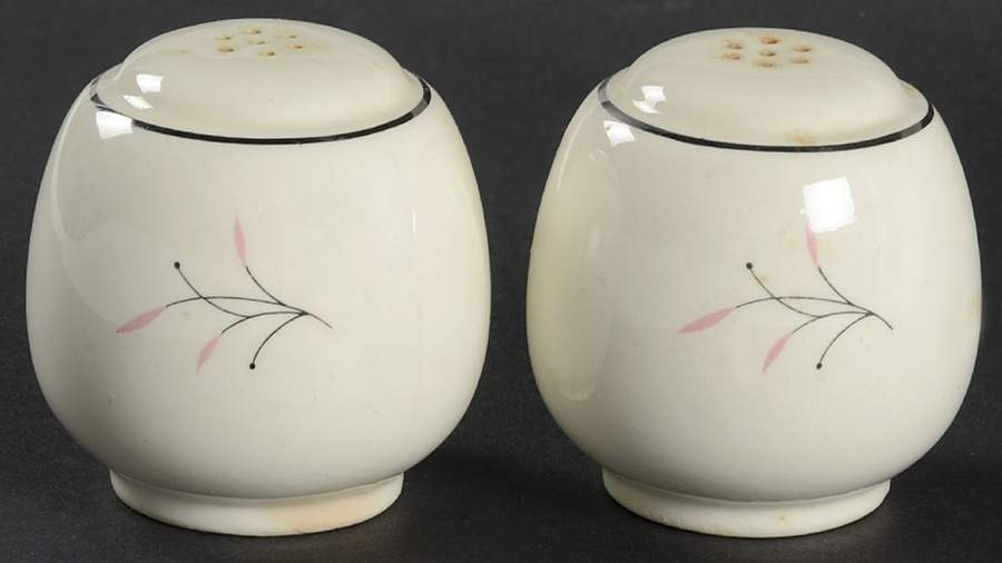 Capri Salt & Pepper Set by Homer Laughlin -1