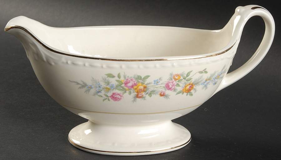 Cashmere Gravy Boat by Homer Laughlin -1