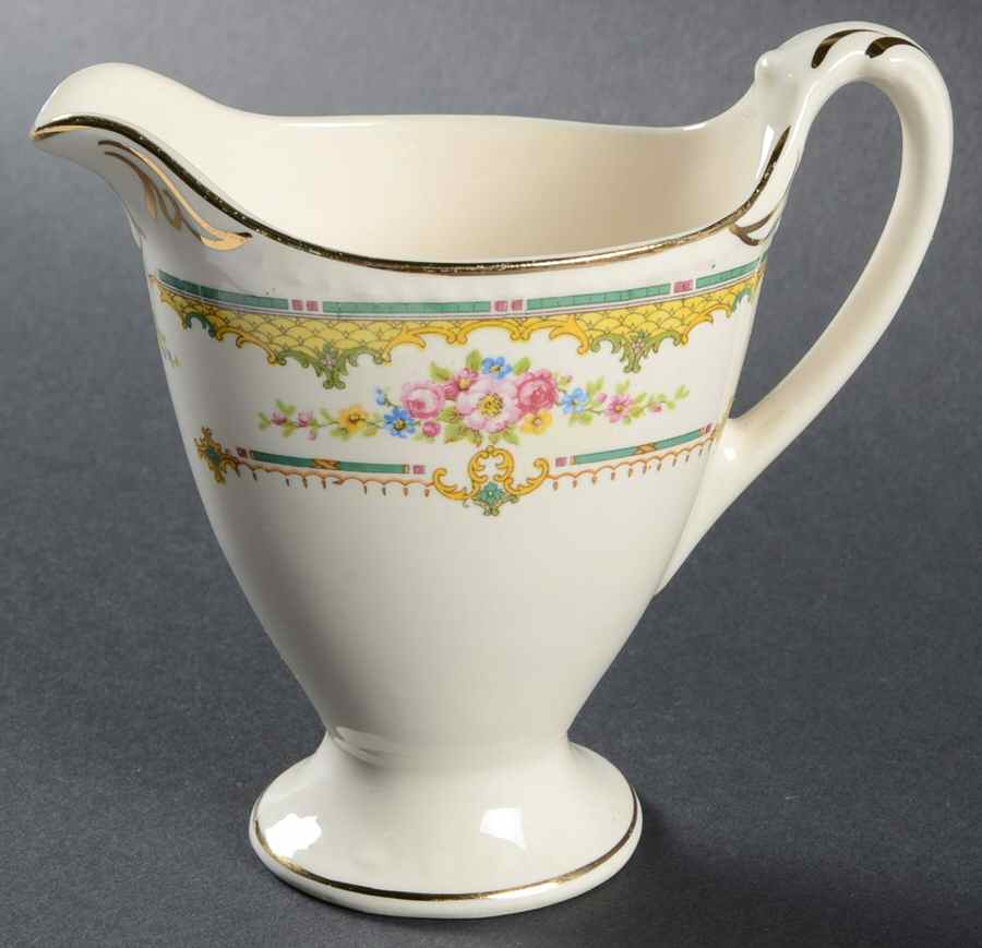 Chartreuse Creamer by Homer Laughlin -1