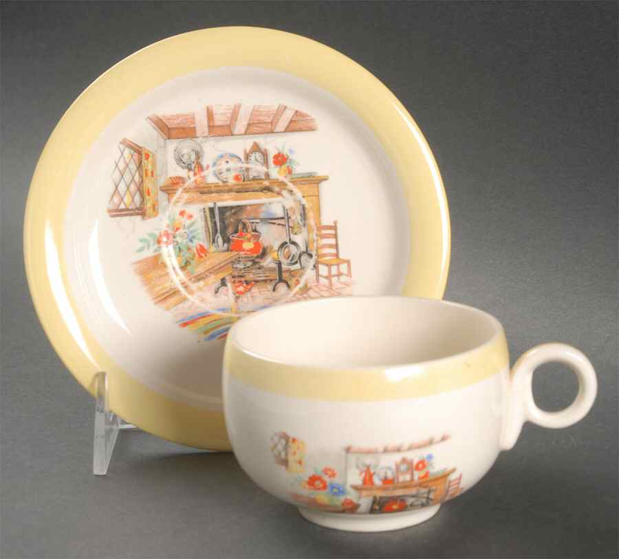 Colonial Kitchen (Swing) Flat Cup & Saucer Set by Homer Laughlin -1
