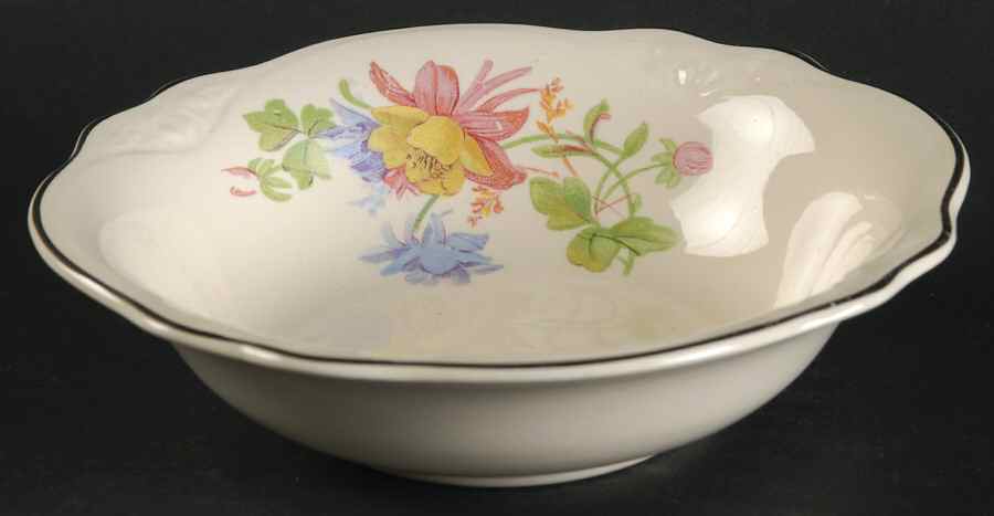 Columbines Fruit/Dessert (Sauce) Bowl by Homer Laughlin -1