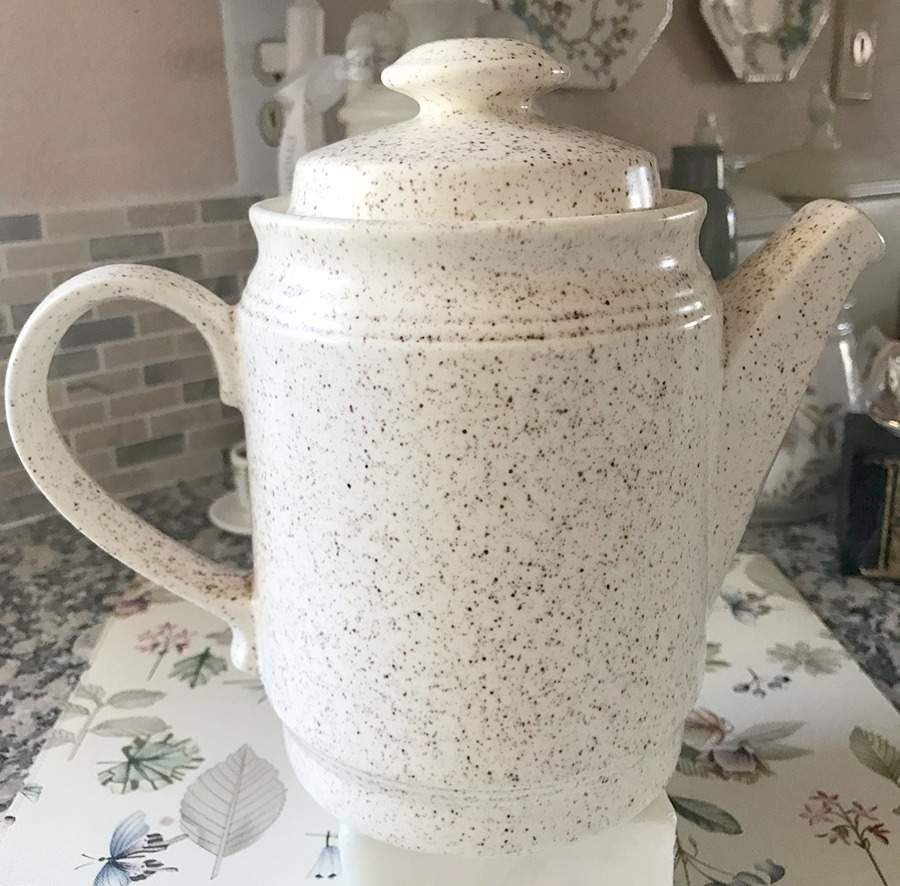 Country Sage Coffee Pot & Lid by Homer Laughlin -1