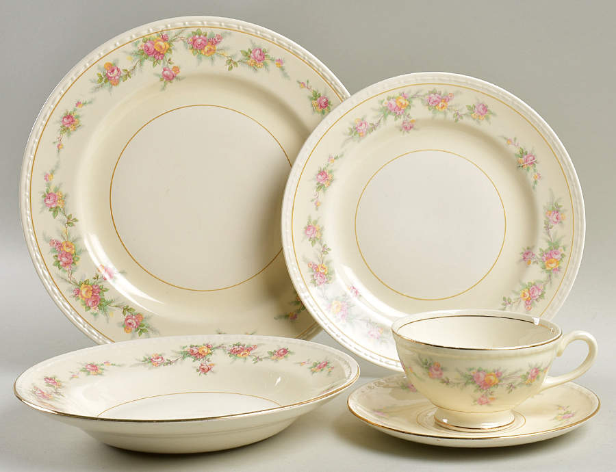 Countess 5 Piece Place Setting by Homer Laughlin -1
