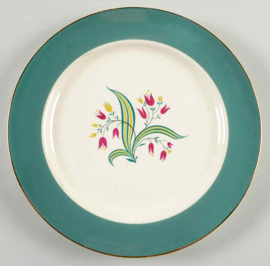 CV20 Luncheon Plate by Homer Laughlin -1