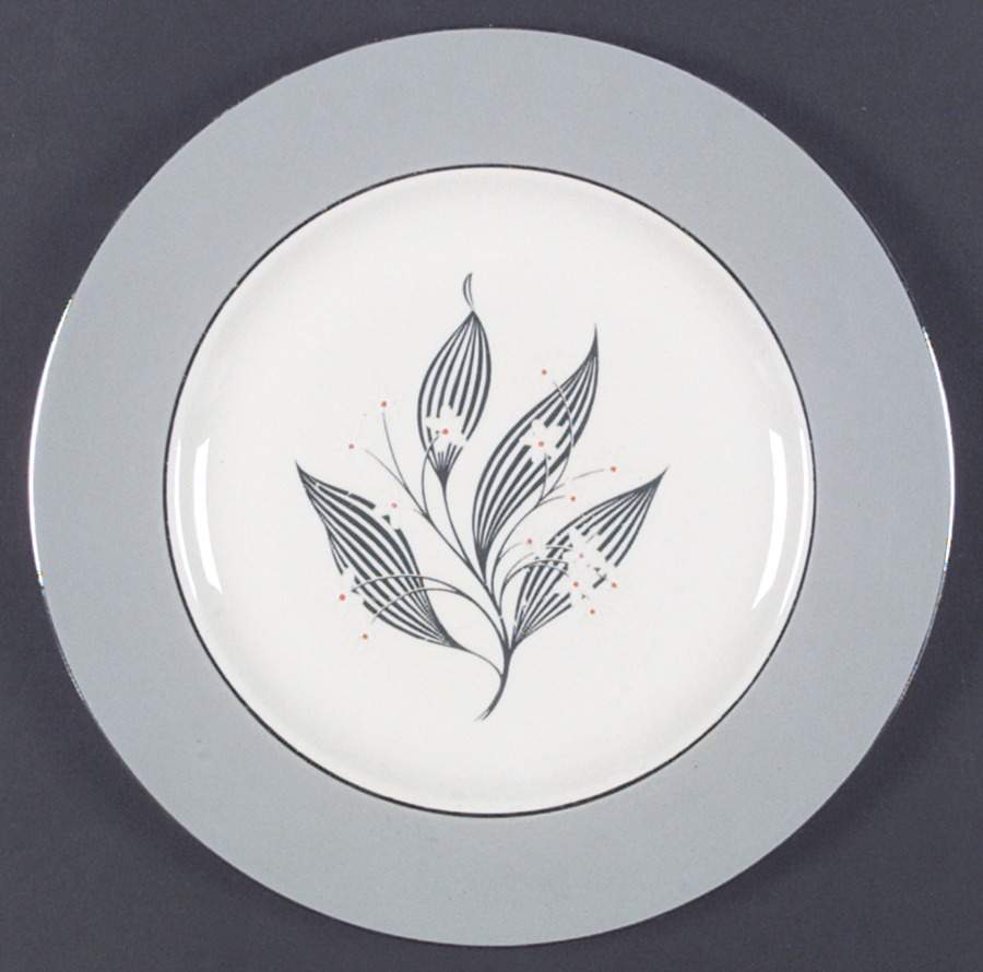 Concerto Dinner Plate by Homer Laughlin -1