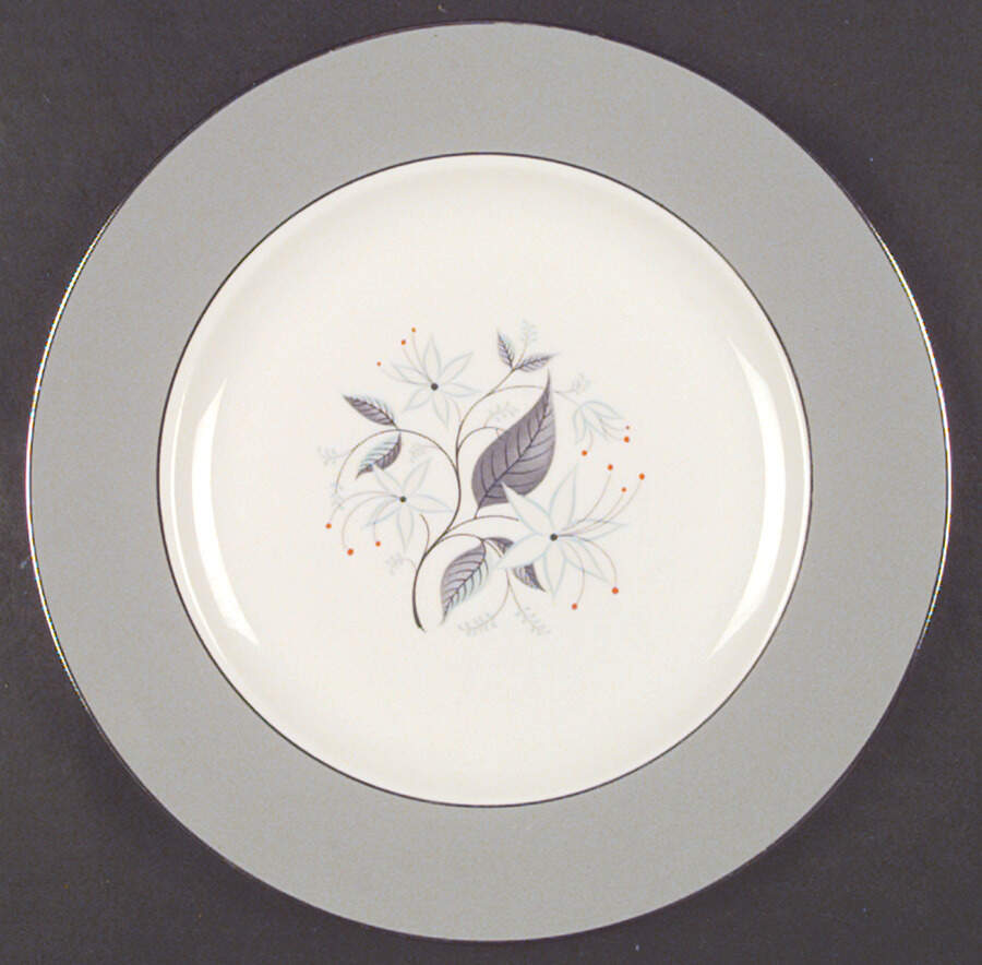 CV45 Dinner Plate by Homer Laughlin -1