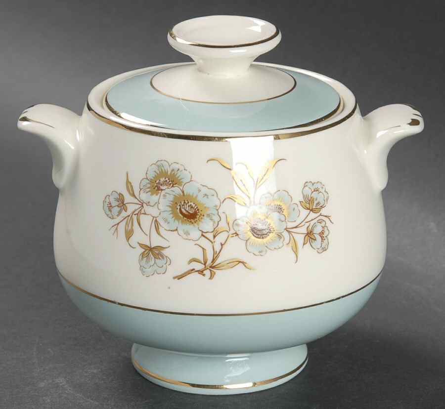 CV69 Sugar Bowl & Lid by Homer Laughlin -1