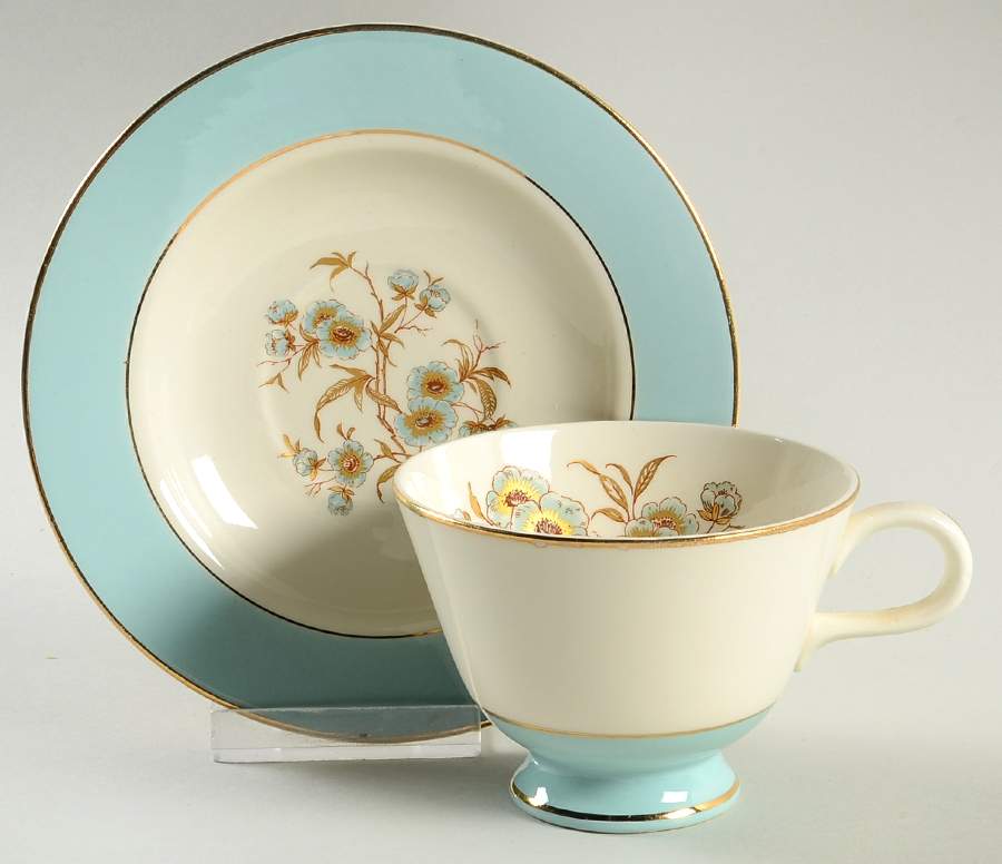 CV69 Footed Cup & Saucer Set by Homer Laughlin -1