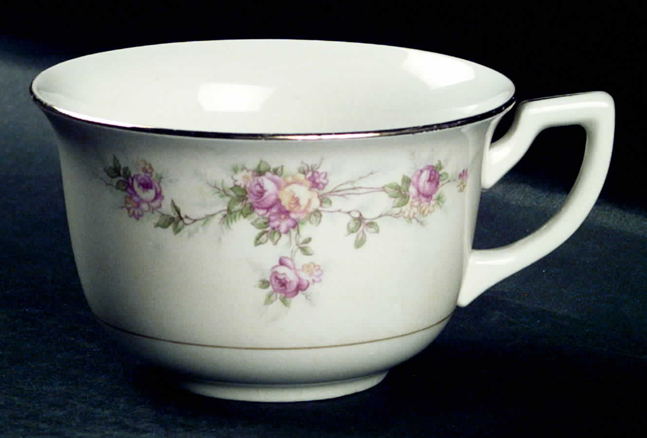 Darcy Flat Cup by Homer Laughlin -1