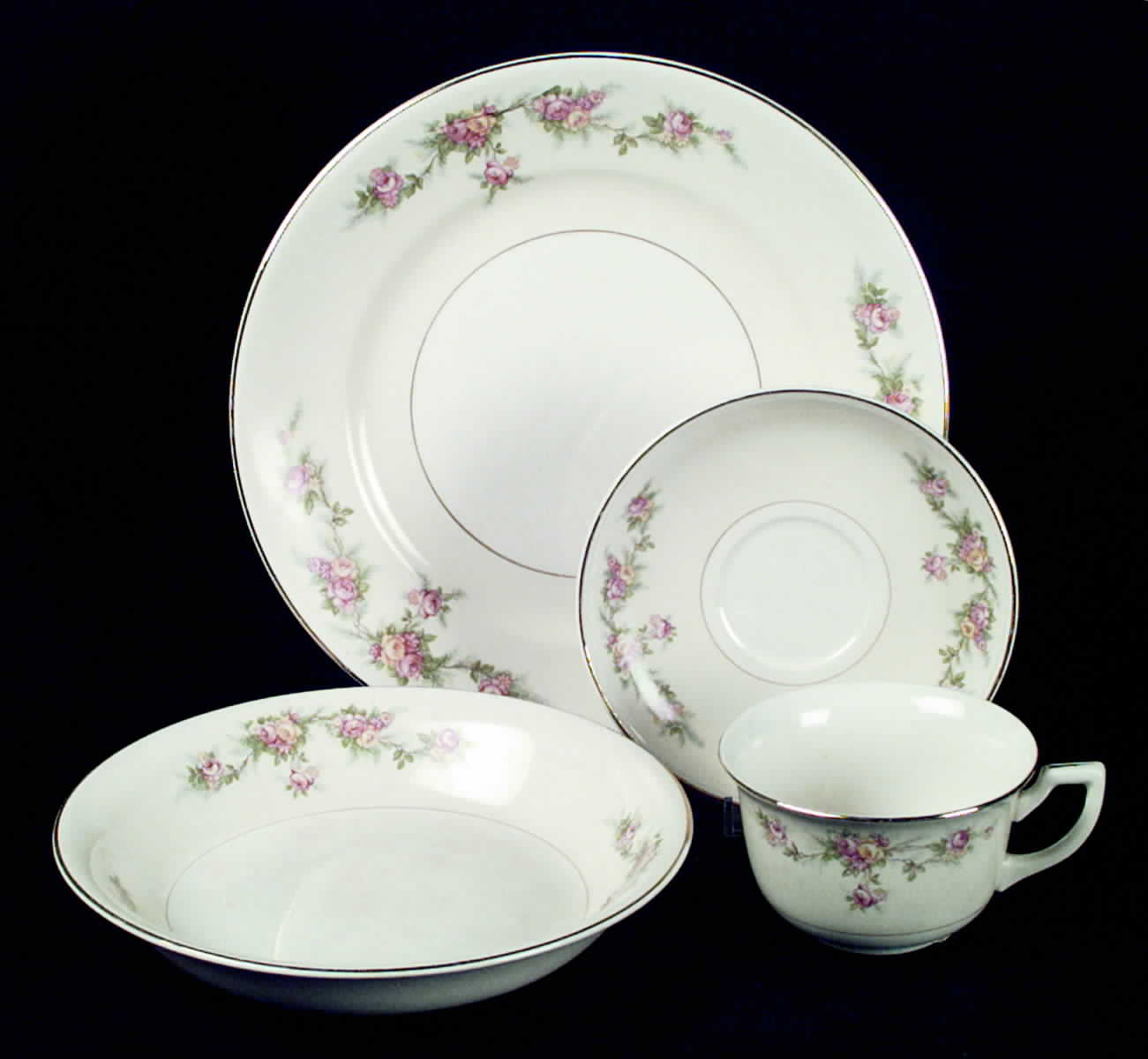 Darcy Coupe Soup Bowl by Homer Laughlin -1