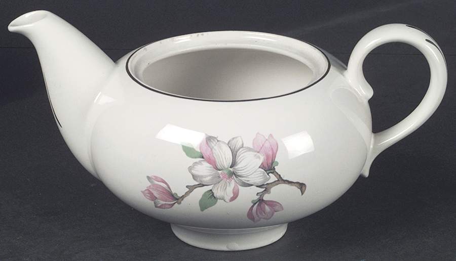 Dogwood (Rhythm) Teapot No Lid by Homer Laughlin -1