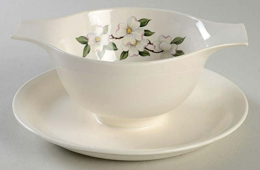 Dogwood Gravy Boat with Attached Underplate by Homer Laughlin -1