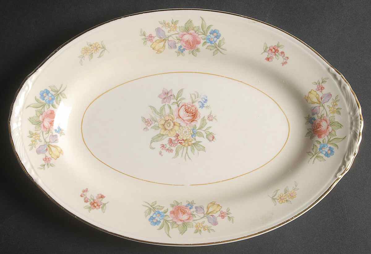 Dresden Relish/Gravy Underplate by Homer Laughlin -1
