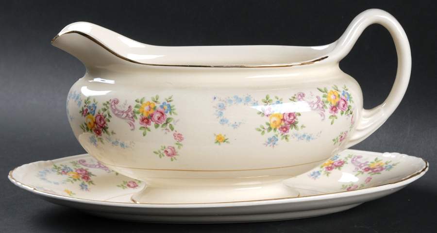 Dubarry Gravy Boat & Underplate/Relish by Homer Laughlin -1