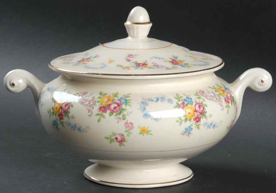 Dubarry Sugar Bowl & Lid by Homer Laughlin -1