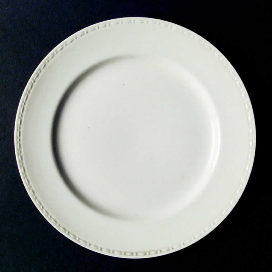 Eggshell Georgian (Also A Shape) Dinner Plate by Homer Laughlin -1